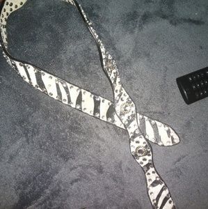 Very nice cowgirl belt